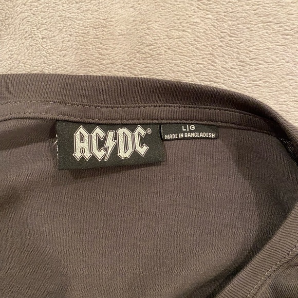 Mens Large Long Sleeve AC/DC Tshirt from Cotton On. - Picture 2 of 2